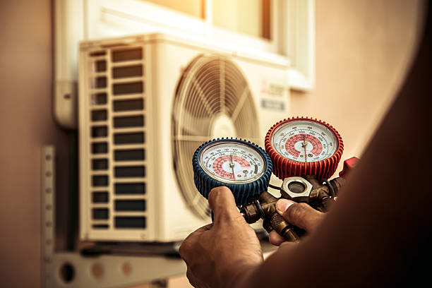 Professional Hvac technician working in Port Republic, VA